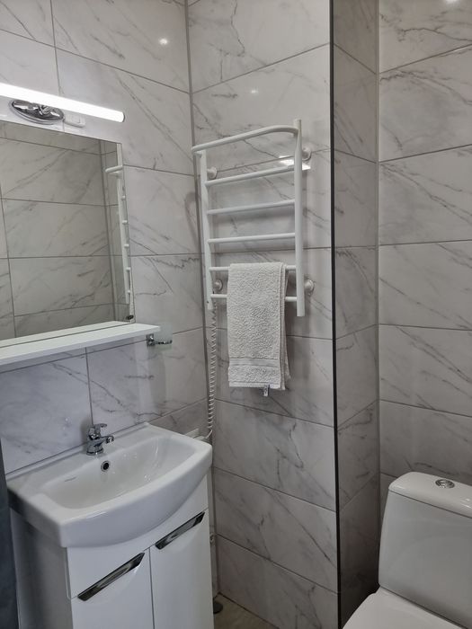 Здам 1к квартиру ЦЕНТР (500м до Старого міста ) сдам квартиру посуточн