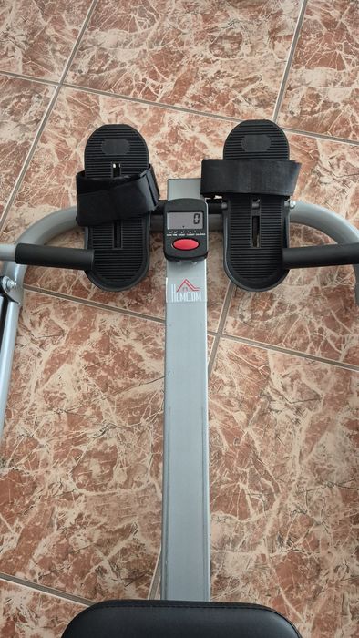 Banco de remo sem uso