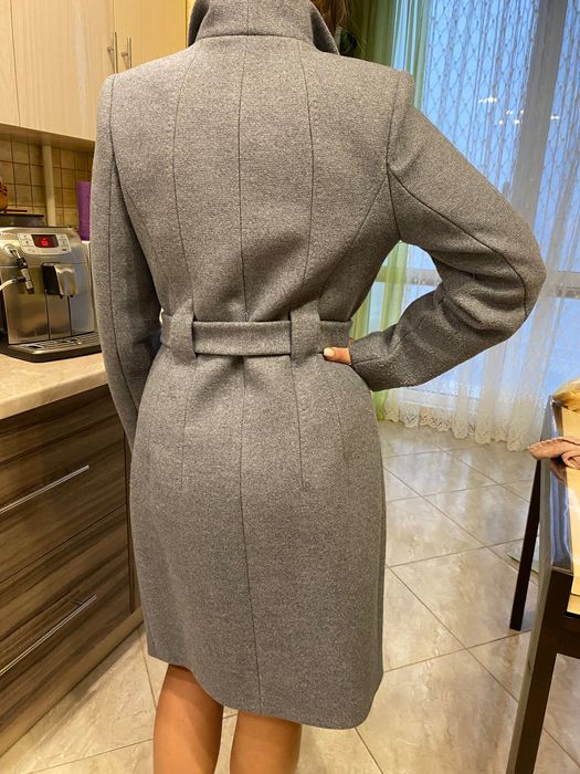 Продам  пальтішко