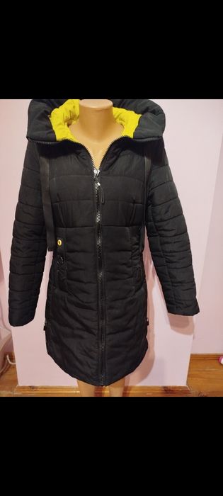 Куртка, пальто на теплу зиму, осінь.