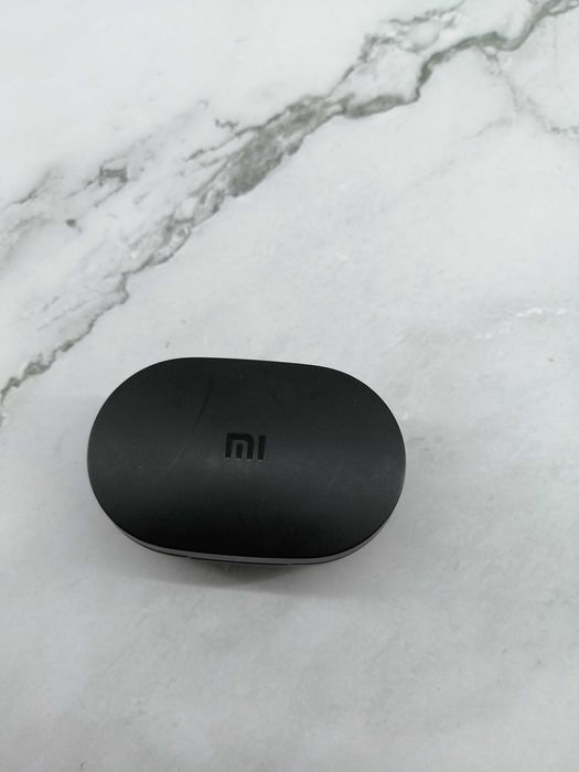 Xiaomi Mi True Wireless Earbuds Basic S Czarny ładowarka do słuchawek