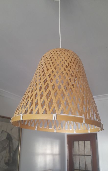 Candeeiro teto em vime