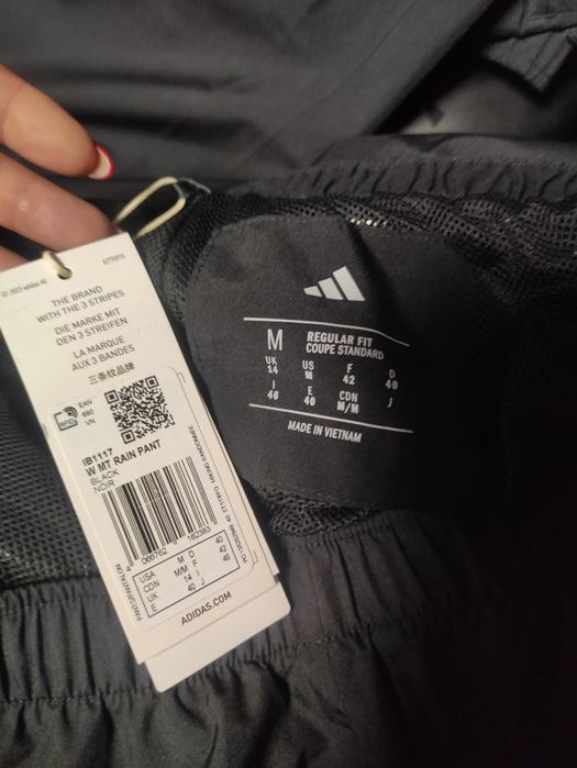 Spodnie dresowe Adidas