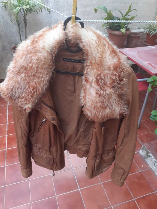 Blusão Castanho Senhora, Pele Artificial - ZARA Women - Tamanho S