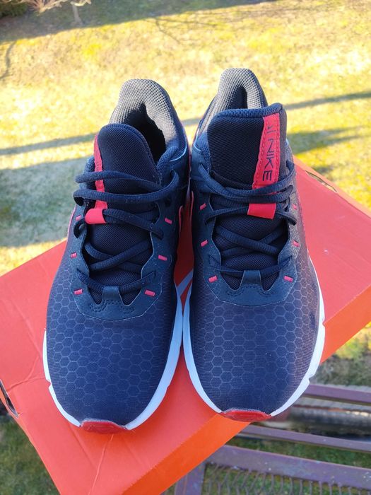 Кросівки NAKE !!!