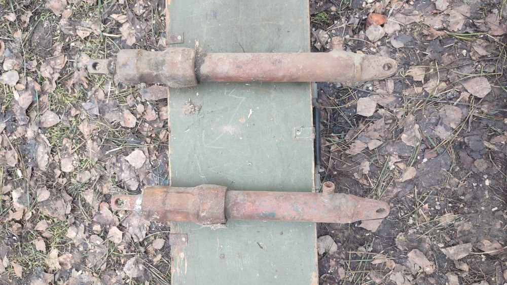 Циліндри на плуги (борону)