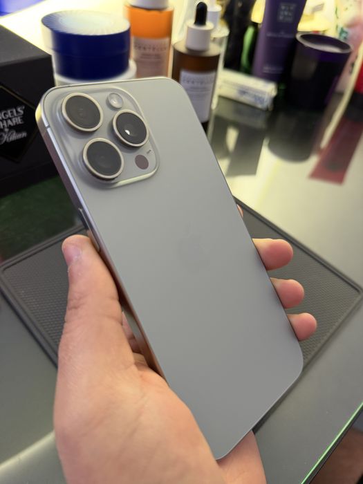 Iphone 15 Pro Max / 256GB / Natural Titanium