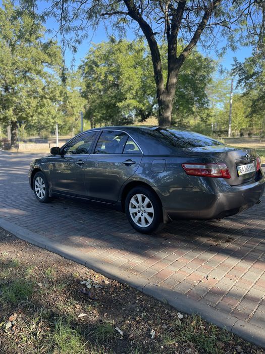 Продам toyota camry 40