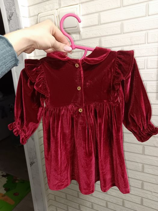 Дитяча святкова сукня