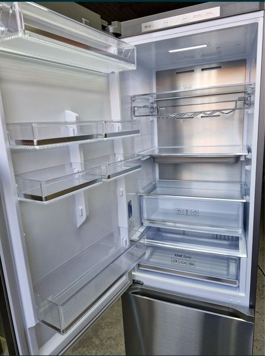 Продам Б/у Холодильник Samsung RB36J8799S4.NoFrost. 2023 рік.Доставлю