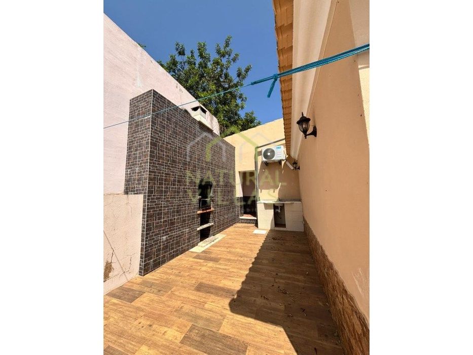 Moradia Isolada T4 com Piscina em Estoi