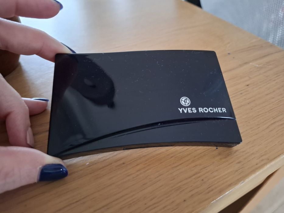 Yves rocher bronzer z lusterkiem