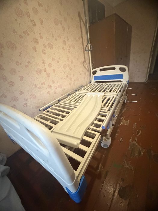 Кровать для лежачих больных
