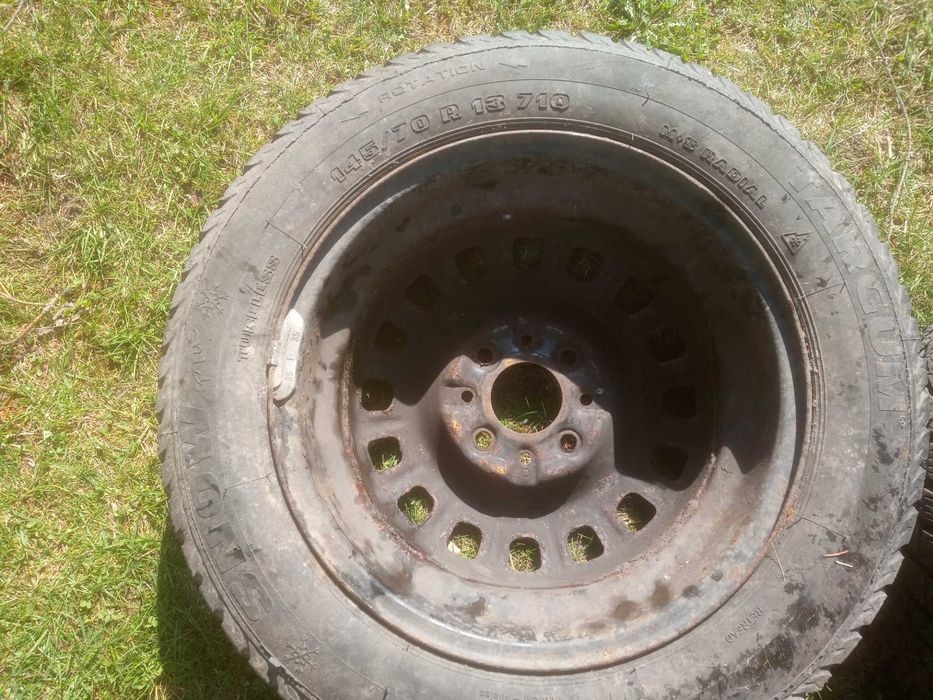 Opona, felga 145/70 R13