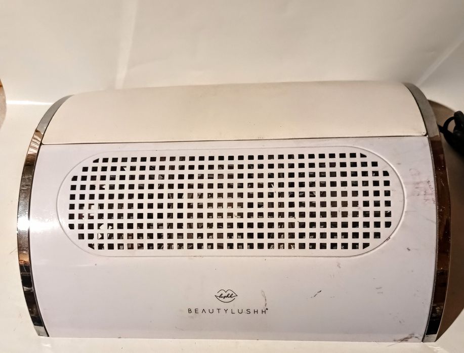 POCHŁANIACZ PYŁU profesjonalny do paznokci manicure mocny 3 wiatraki