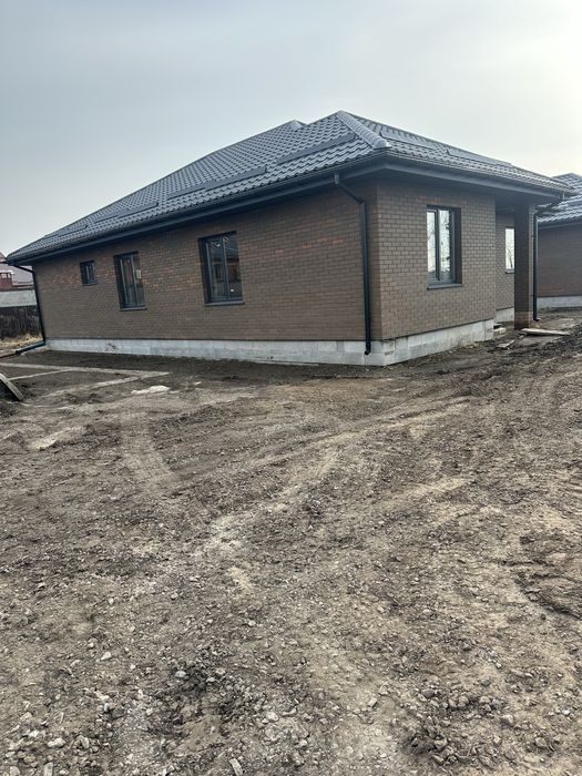 Продам новий будинок на Летрі