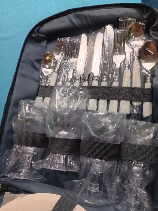 Mochila pic nic nova