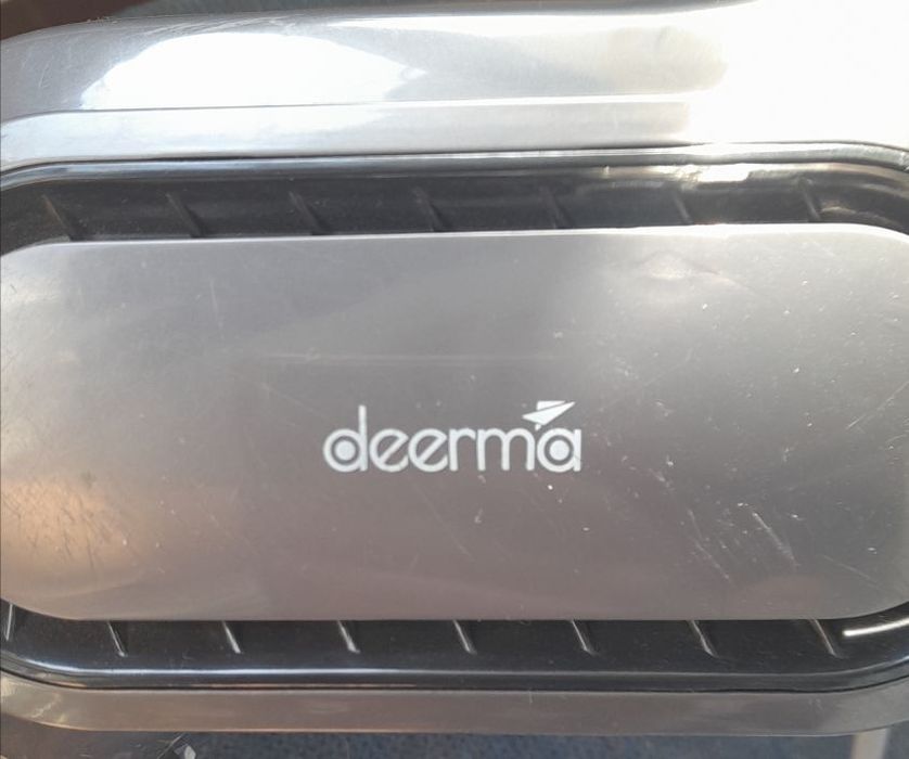 Пылесос deerma .