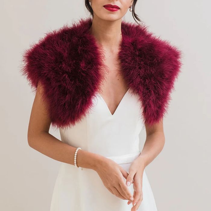 Болеро из страусиных перьев