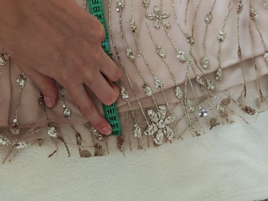 Вечірня сукня розміру S/M, по бірці 38