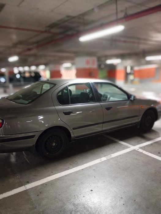 Vendo Nissan primeira em excelente Estado