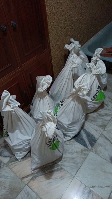 Recolhemos entulhos/Mudanças