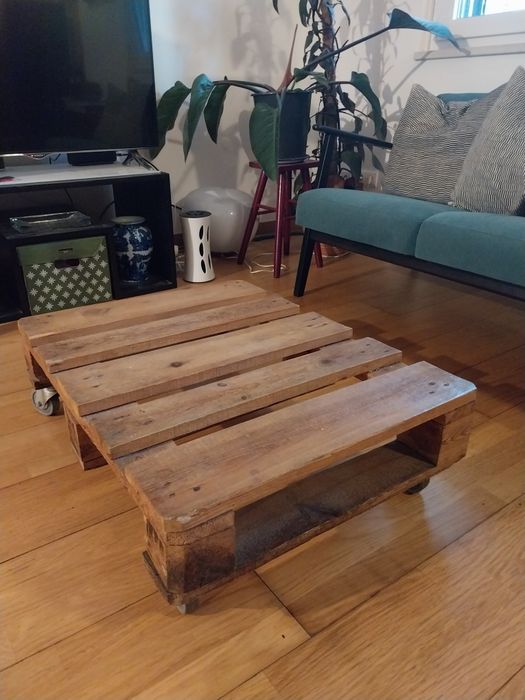 Palete mesa de apoio