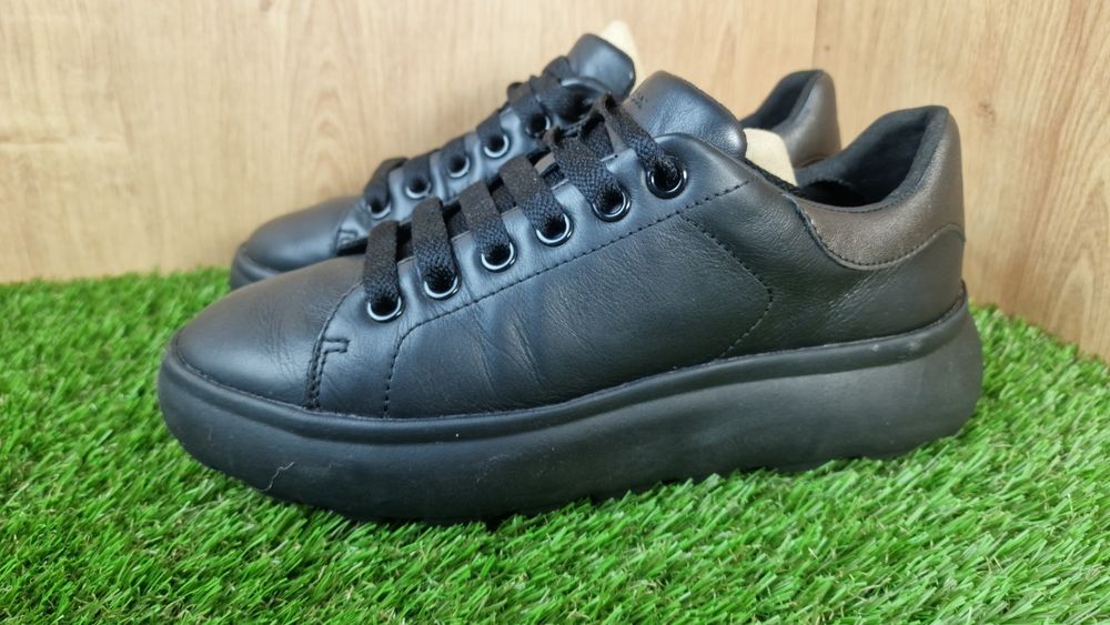 Geox Spherica EC4.  Розмір 37
