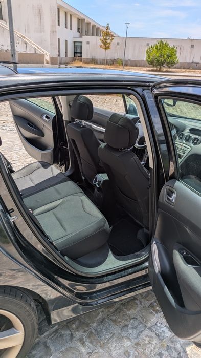 Peugeot 308 — fotografia 6