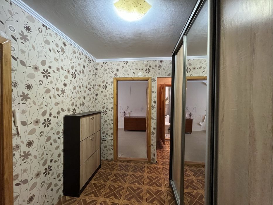 Продаж 3 к. квартири 62,5 м.кв вул. Ващука
