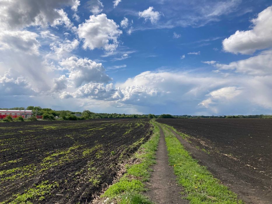 Земельна ділянка під комерцію у Вінниці – вигідне розташування!