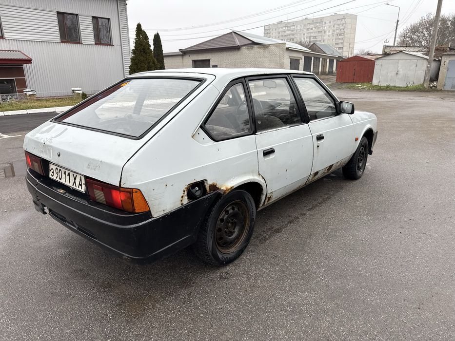 Продам Москвич 2141