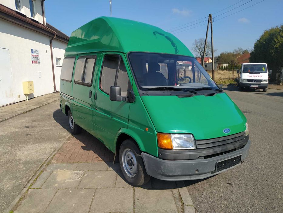 Kamper Ford Transit z Niemiec