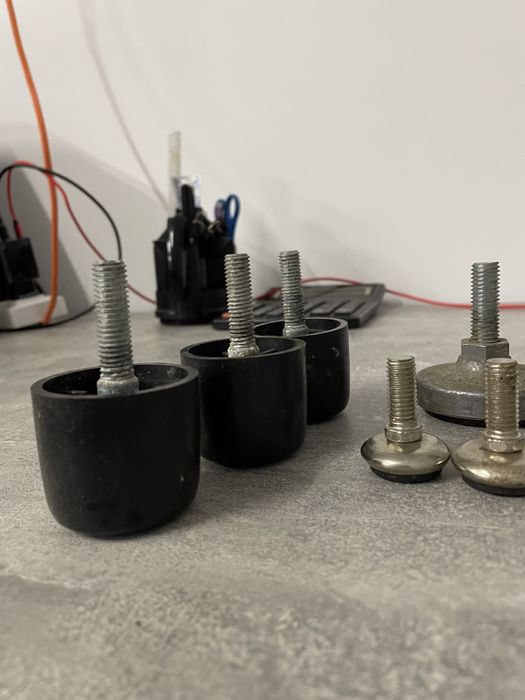 Ножки для оборудования