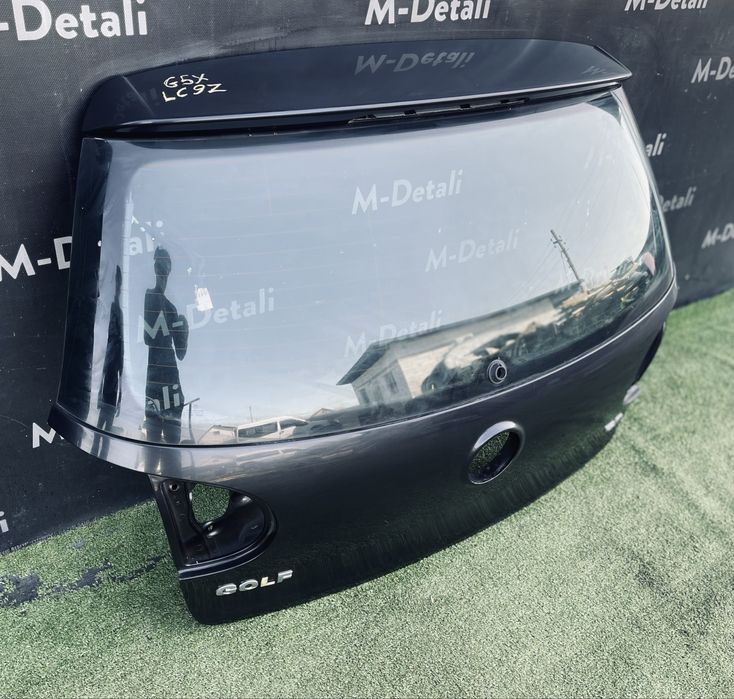 Ляда задня дверка Гольф 5 кришка багажника Golf 5 хечбек LC9Z гола VW