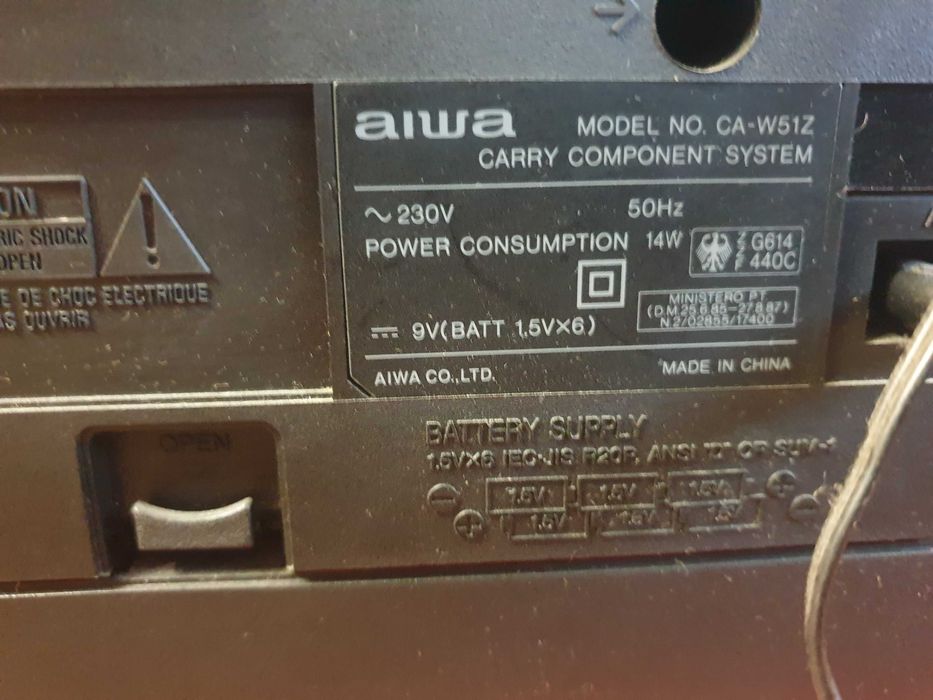 Магнитола Sharp.Aiwa
