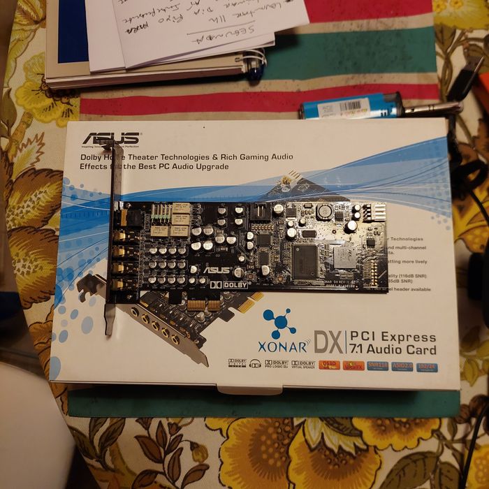 Placa de som Asus  XONAR  DX 7.1  nova sem factura