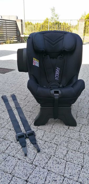 Axkid move - fotelik dziecięcy 15-25 kg.