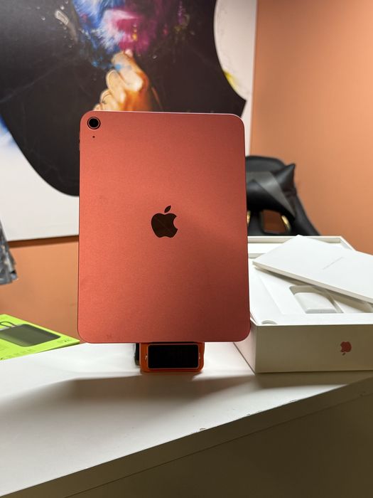 iPad 11 Pink 38 циклів