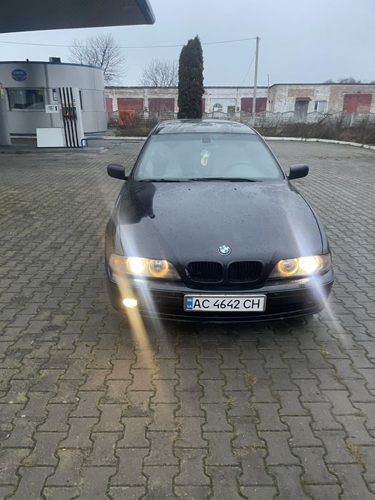 Подам бмв 525i е39