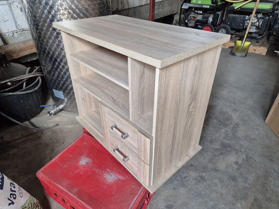 Szafka pod telewizor