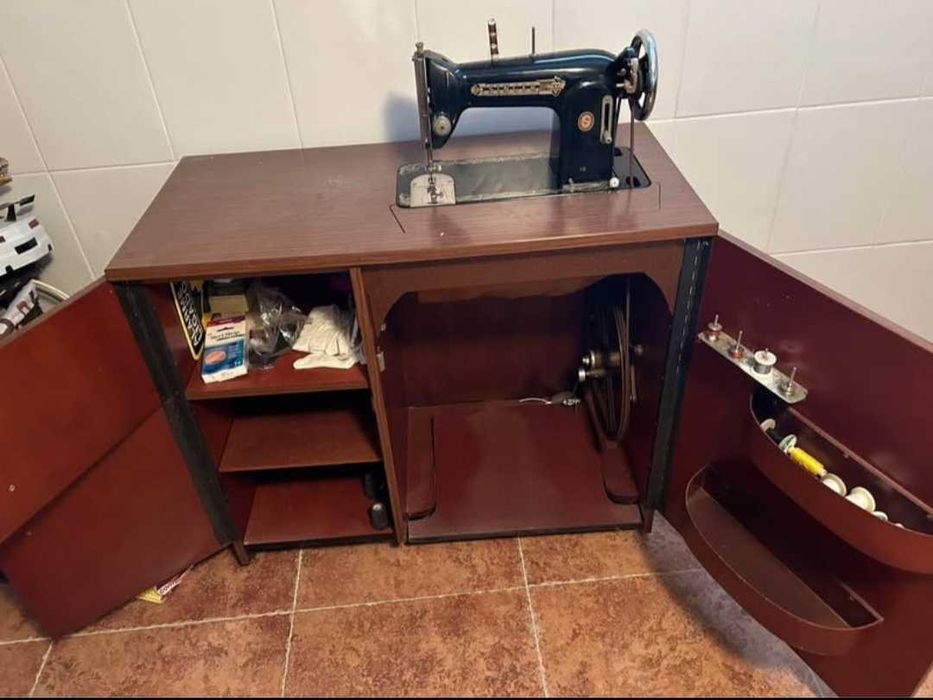Máquina de costura