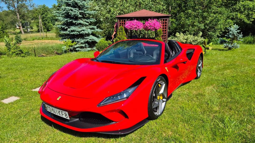 Ferrari F8 Spider faktura vat FERRARI F8 SPIDER najbogatsza wersja 1 własciciel z salonu