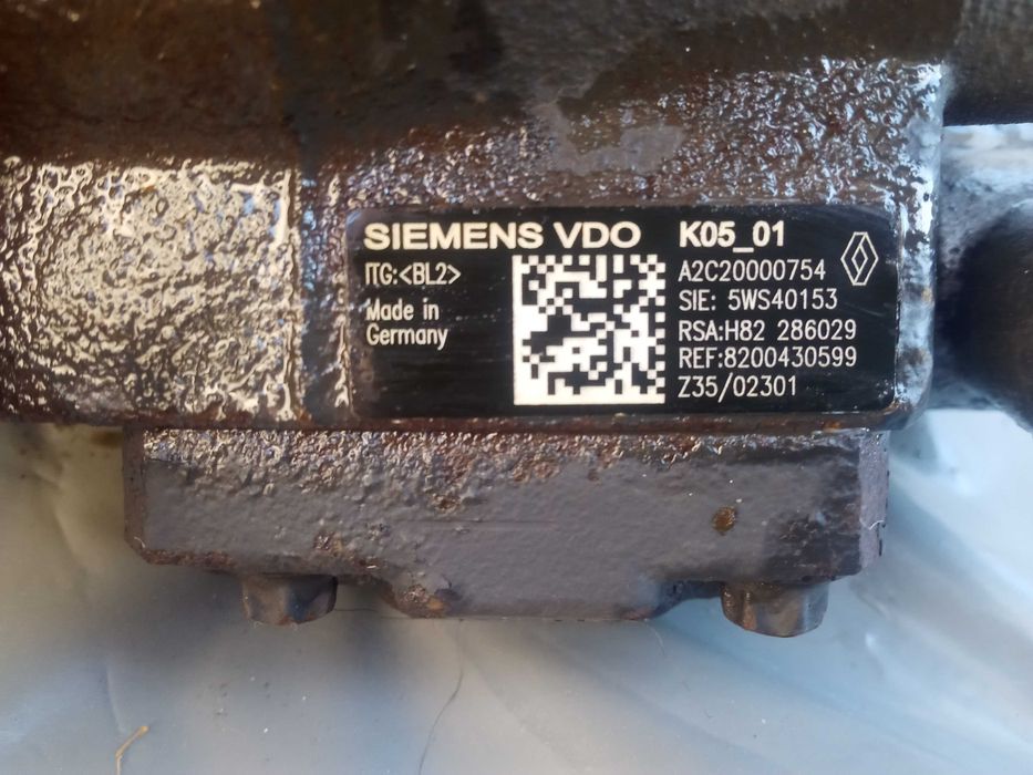 renault 1.5 DCI kompletny układ wtryskowy SIEMENS