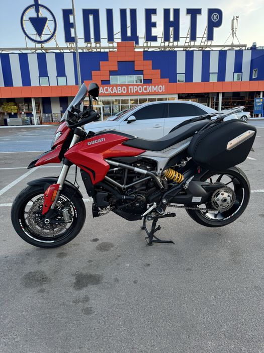 Ducati Hypermotard Hyperstrada 939