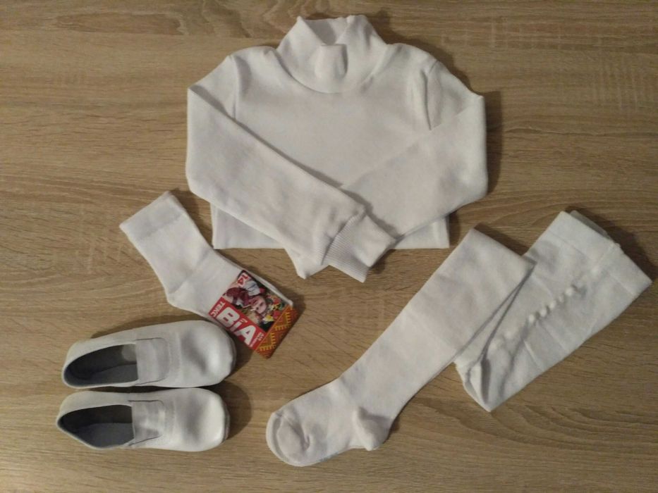 Білі водолазки дитячі (гольф) р.86-170