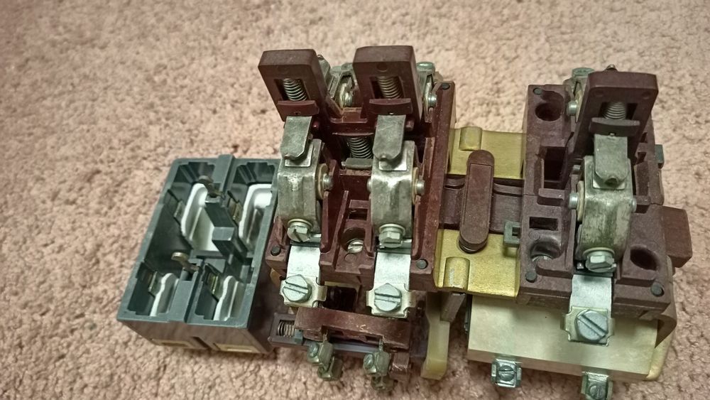 Контакторы МК1-20,  на 220/110в