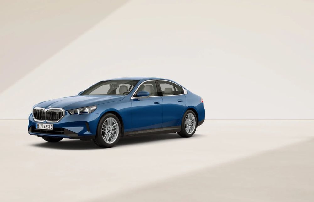 BMW i5