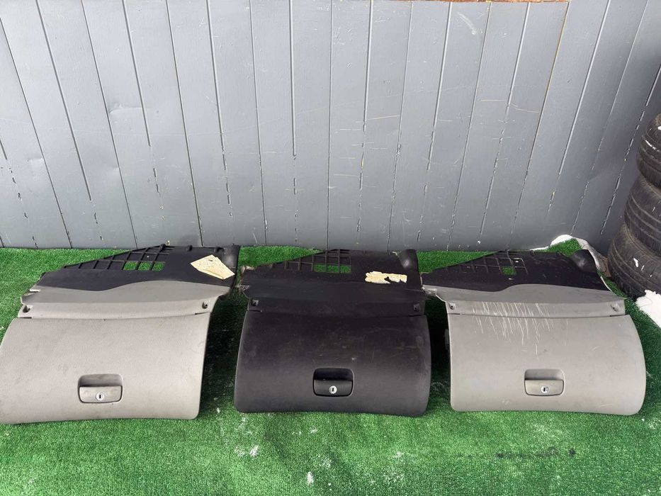 Бардачок Volkswagen Passat B5 Superb Кришка Бардачка Пасат Б5 Шкода