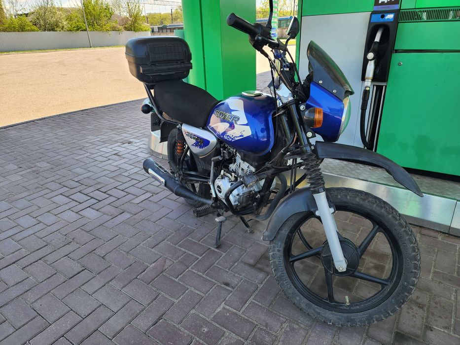 Мотоцикл Bajaj Boxer 150